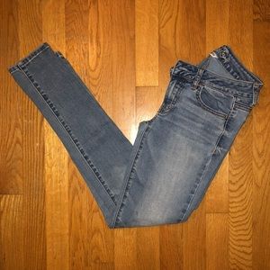 American eagle jeans!